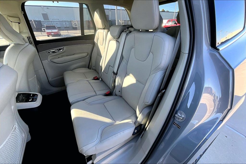 2026 Volvo XC90 B6 Ultra