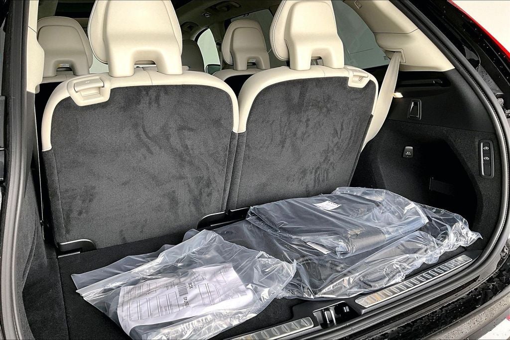 2026 Volvo XC90 B6 Ultra