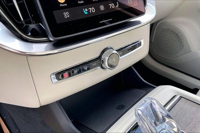 2027 Volvo XC90 B6 Ultra