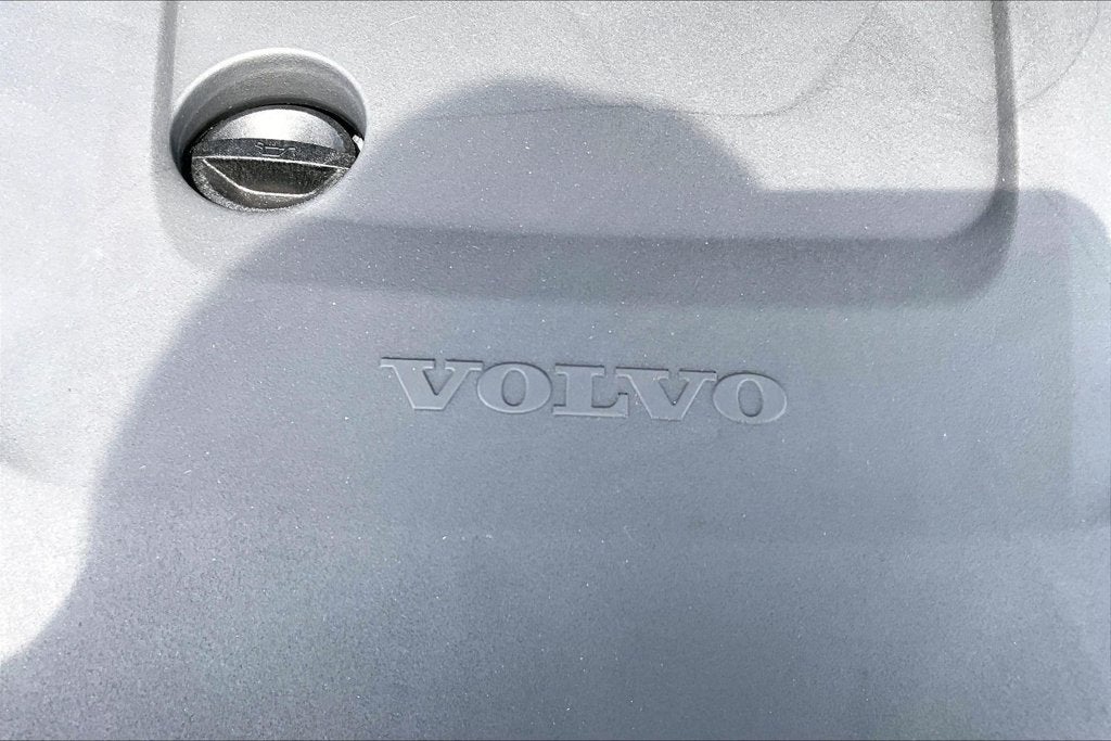 2027 Volvo XC90 B6 Ultra
