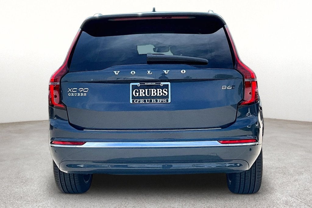 2027 Volvo XC90 B6 Ultra