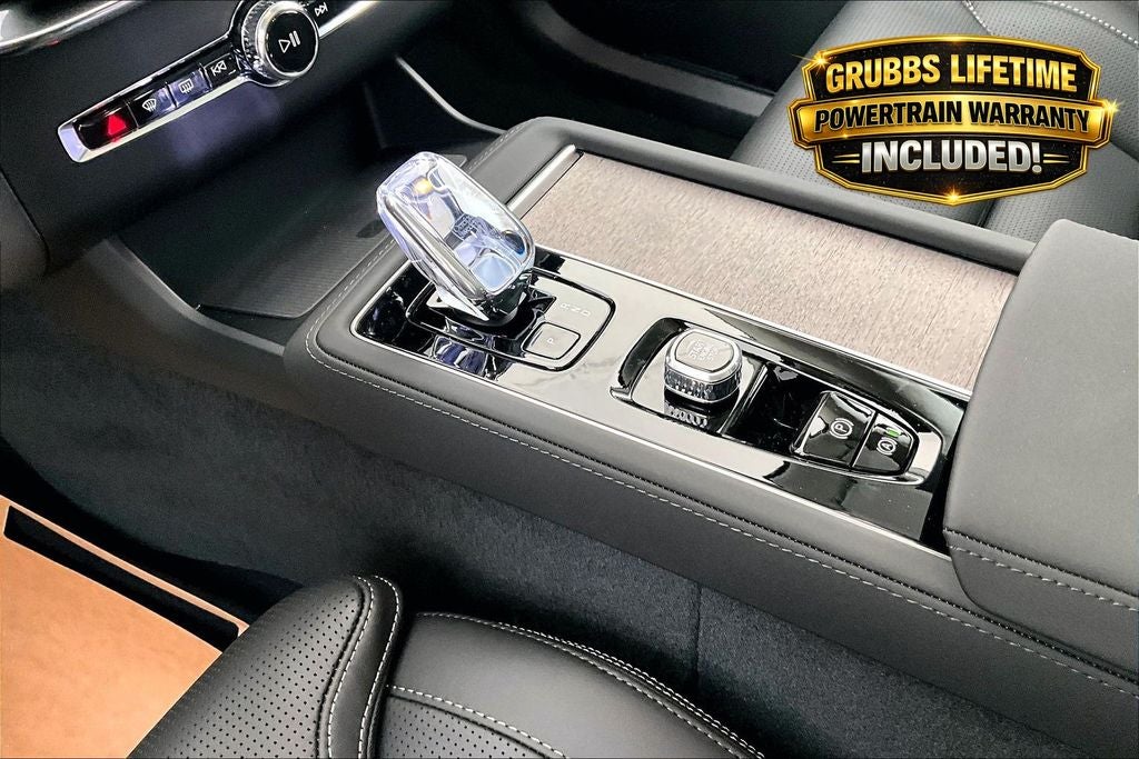 2026 Volvo XC90 B6 Ultra