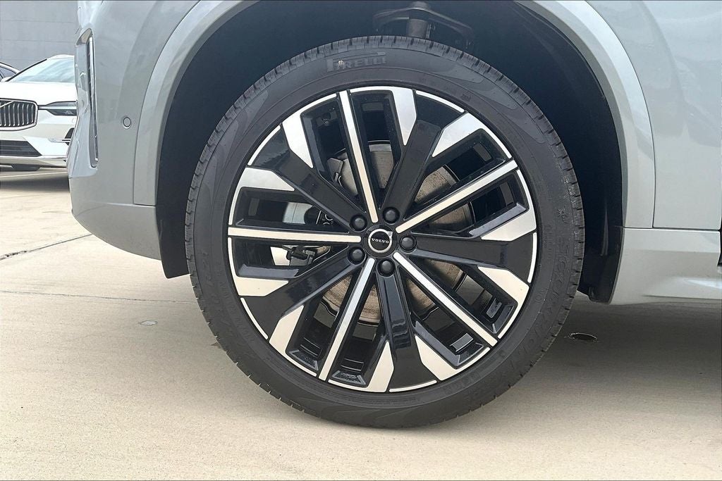 2026 Volvo XC90 B6 Ultra