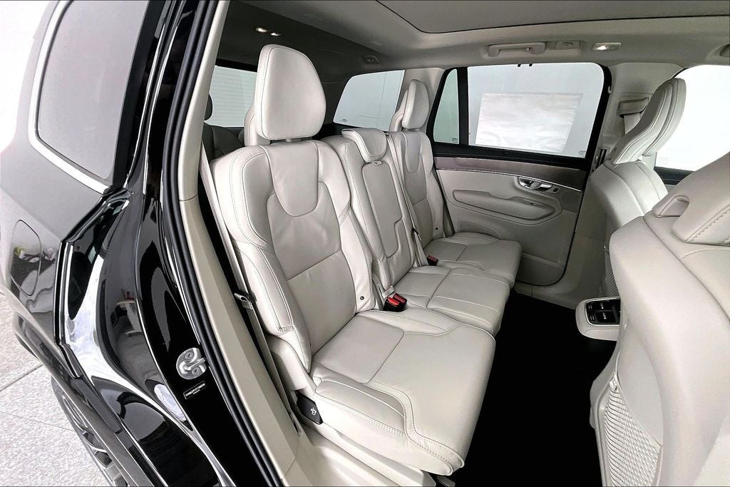 2026 Volvo XC90 B6 Ultra