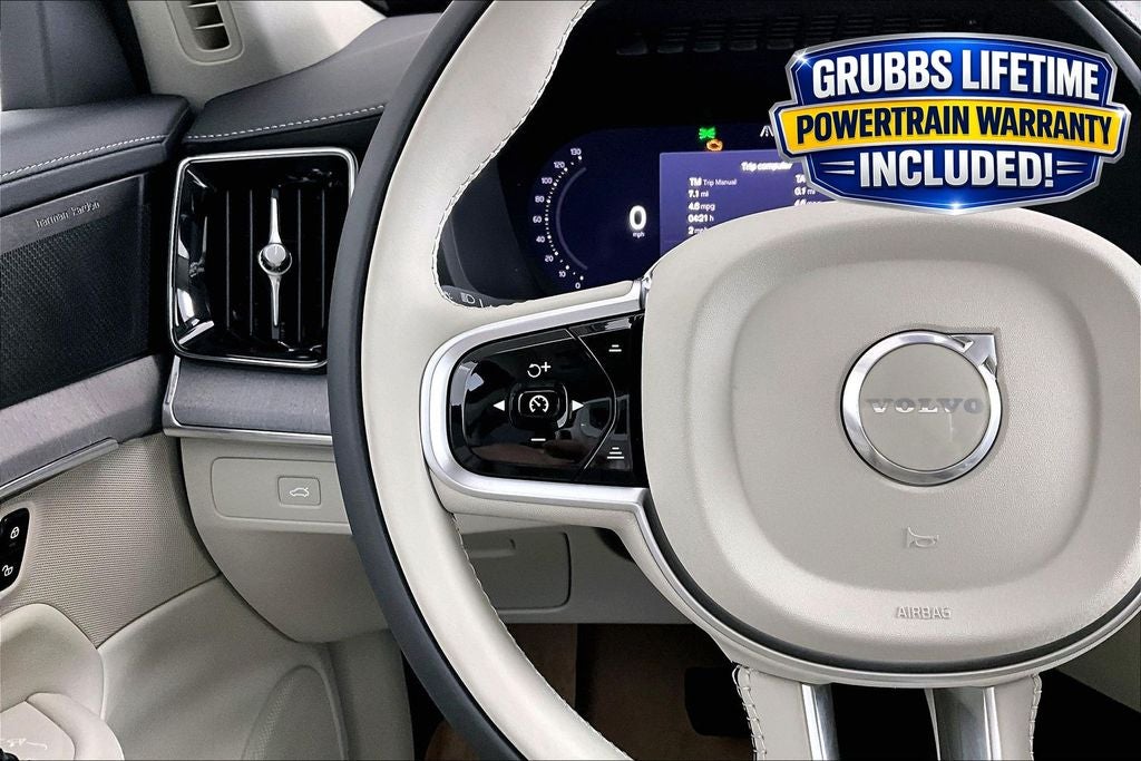 2026 Volvo XC90 B6 Ultra