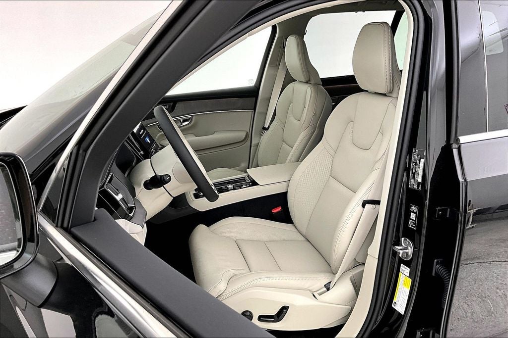 2026 Volvo XC90 B6 Ultra