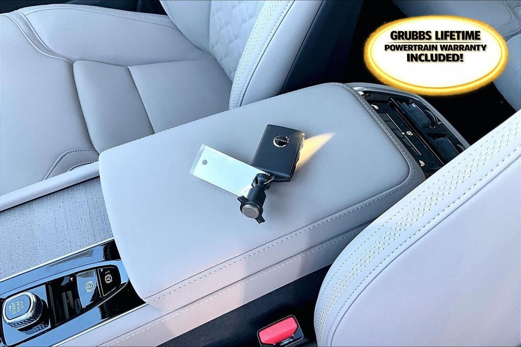 2026 Volvo XC90 B6 Core