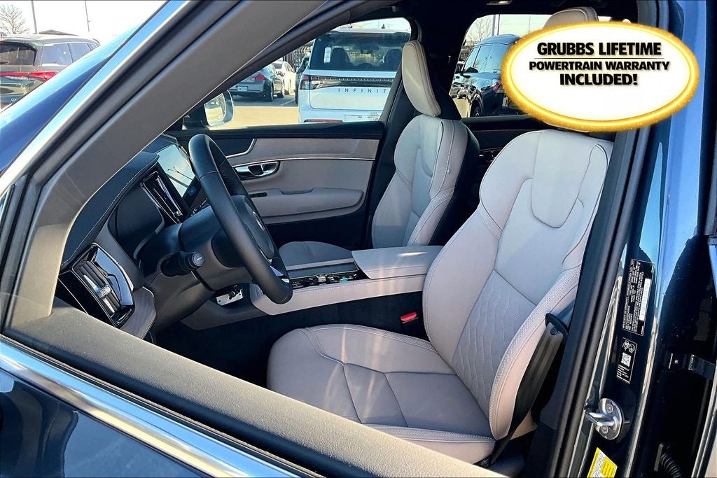 2026 Volvo XC90 B6 Core