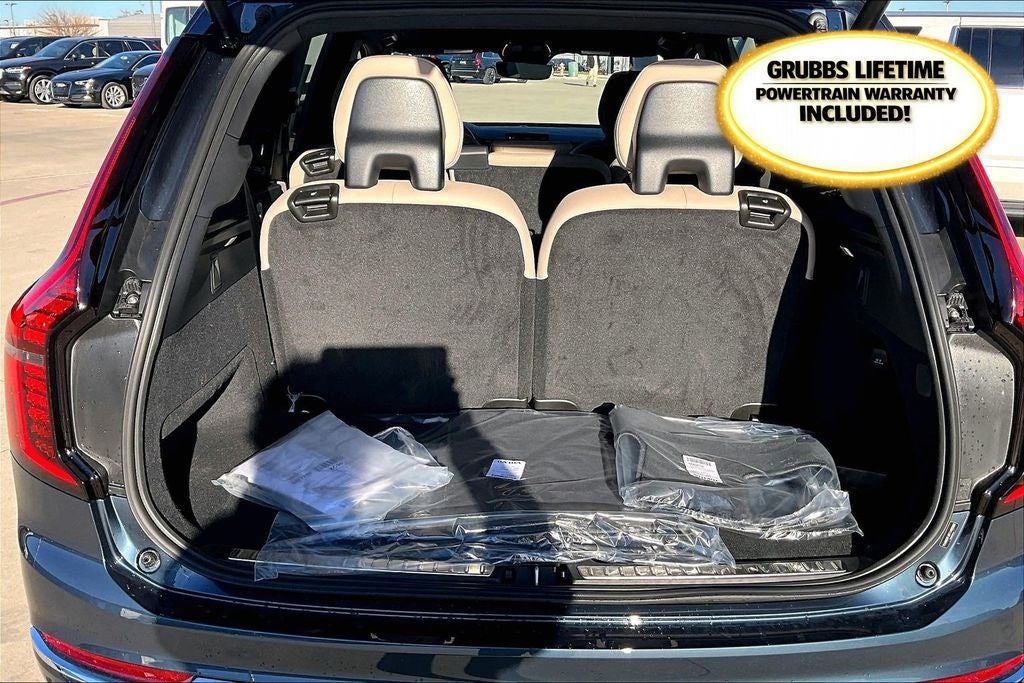 2026 Volvo XC90 B6 Core