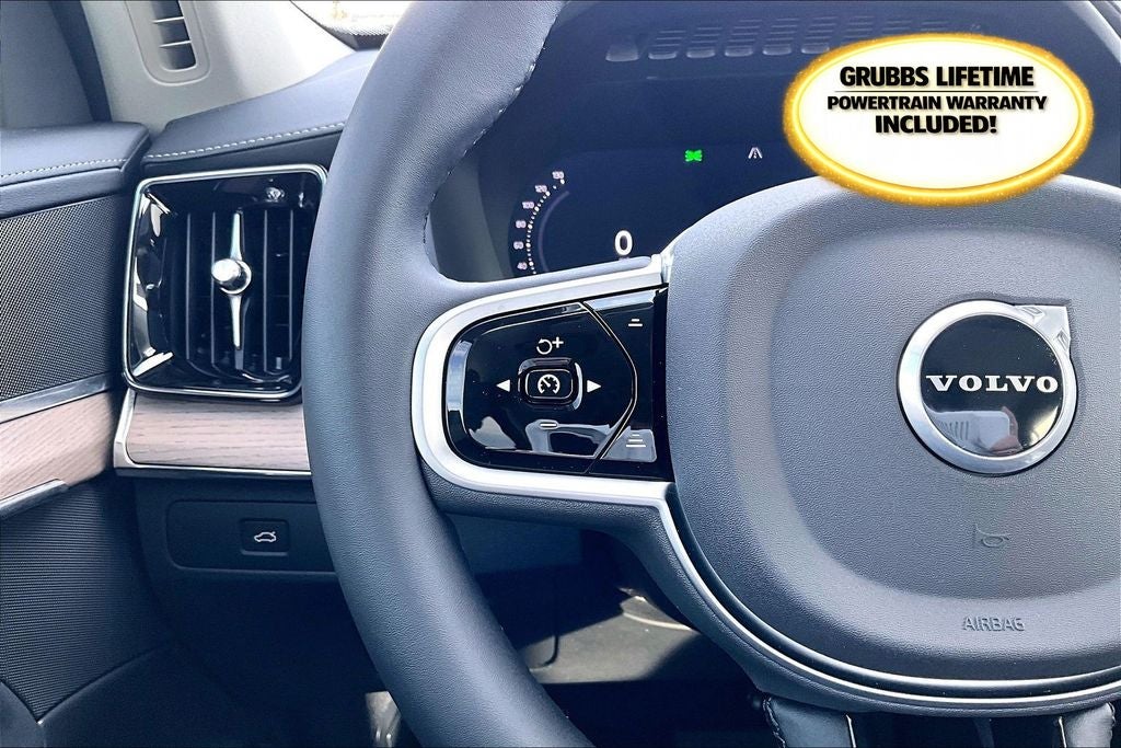 2026 Volvo XC90 B6 Core