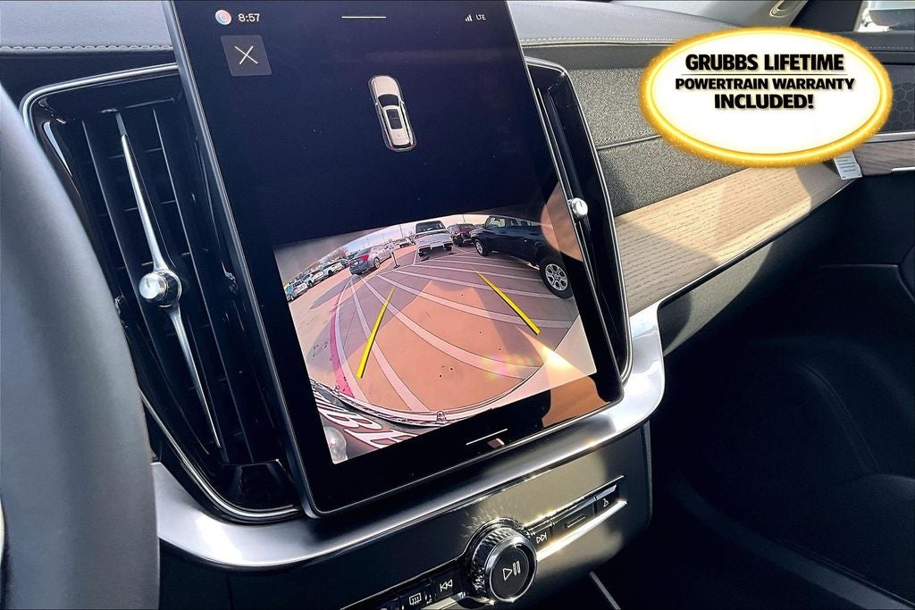 2026 Volvo XC90 B6 Core