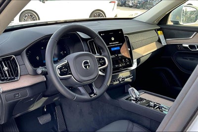 2026 Volvo XC90 B6 Core