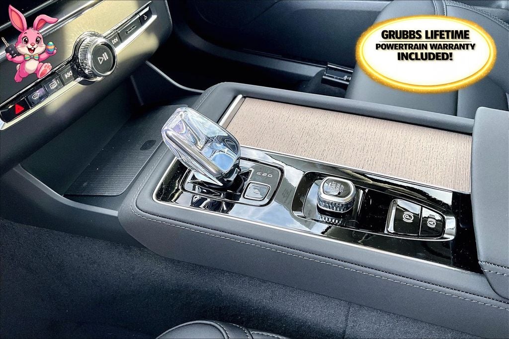 2026 Volvo XC90 B6 Core