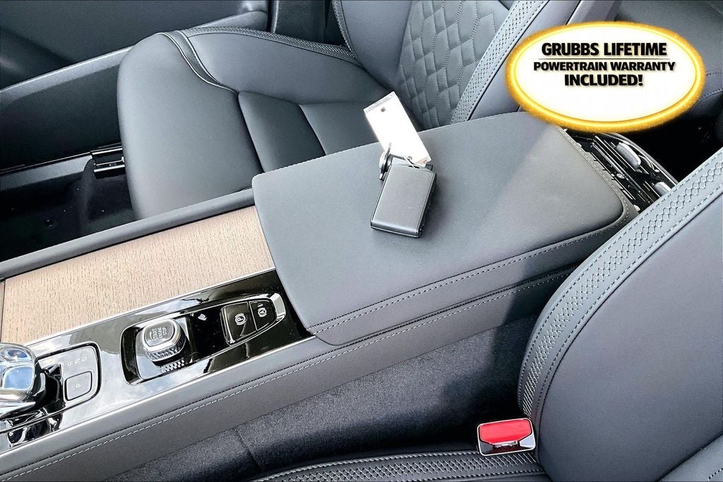 2026 Volvo XC90 B6 Core