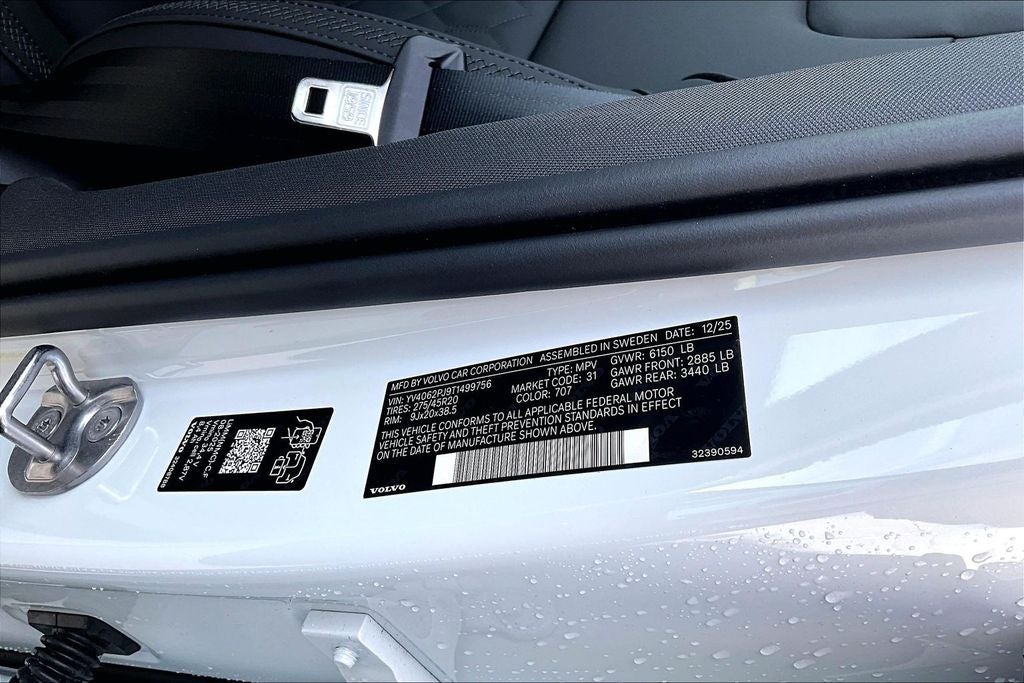 2026 Volvo XC90 B6 Core