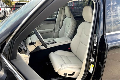 2026 Volvo XC90 B6 Ultra