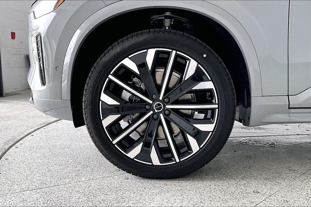 2026 Volvo XC90 B6 Ultra