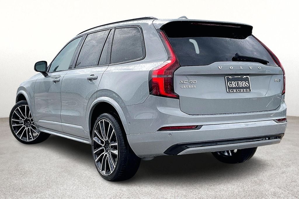 2026 Volvo XC90 B6 Ultra