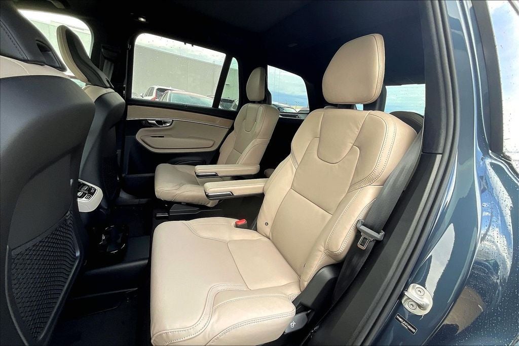 2026 Volvo XC90 B6 Ultra