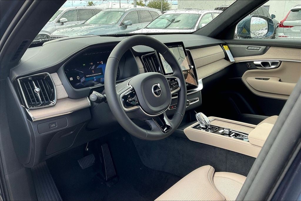 2026 Volvo XC90 B6 Ultra