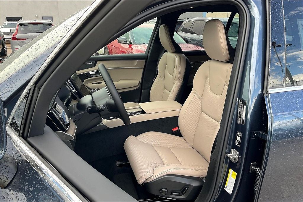 2026 Volvo XC90 B6 Ultra