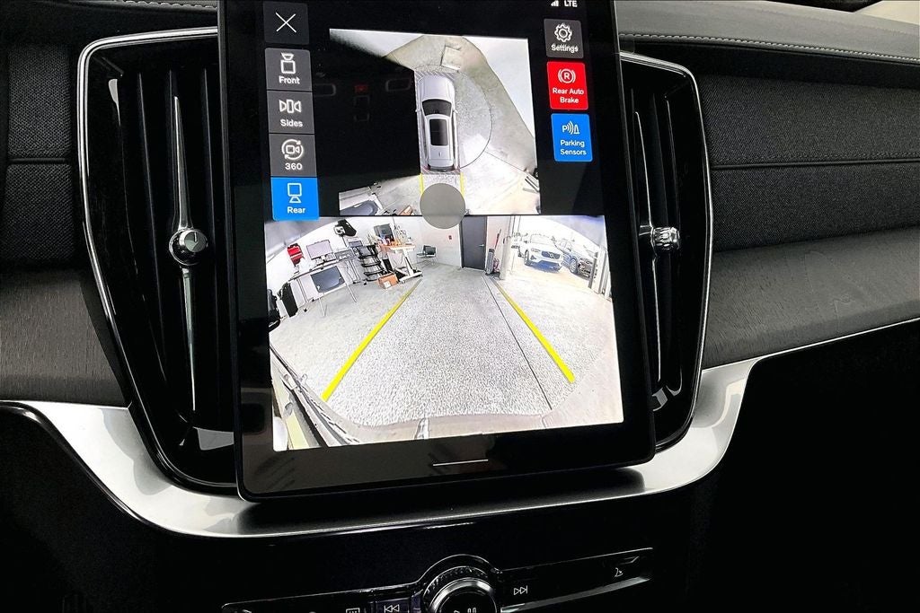 2026 Volvo XC90 B6 Ultra