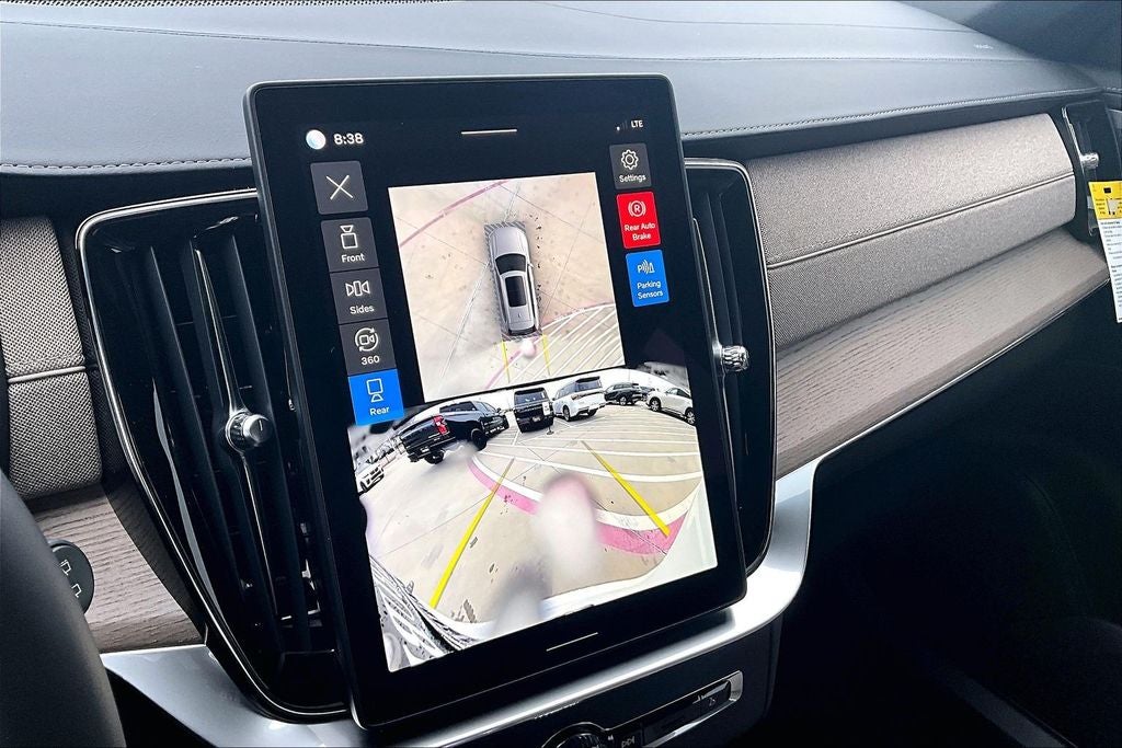 2026 Volvo XC90 B6 Ultra