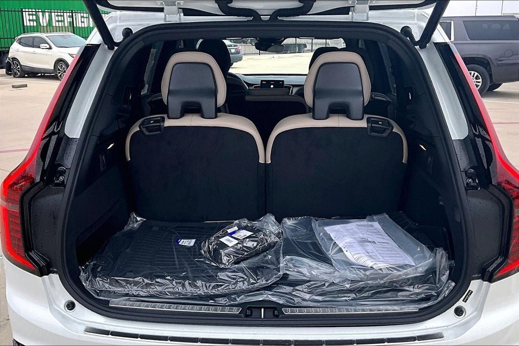 2026 Volvo XC90 B6 Ultra