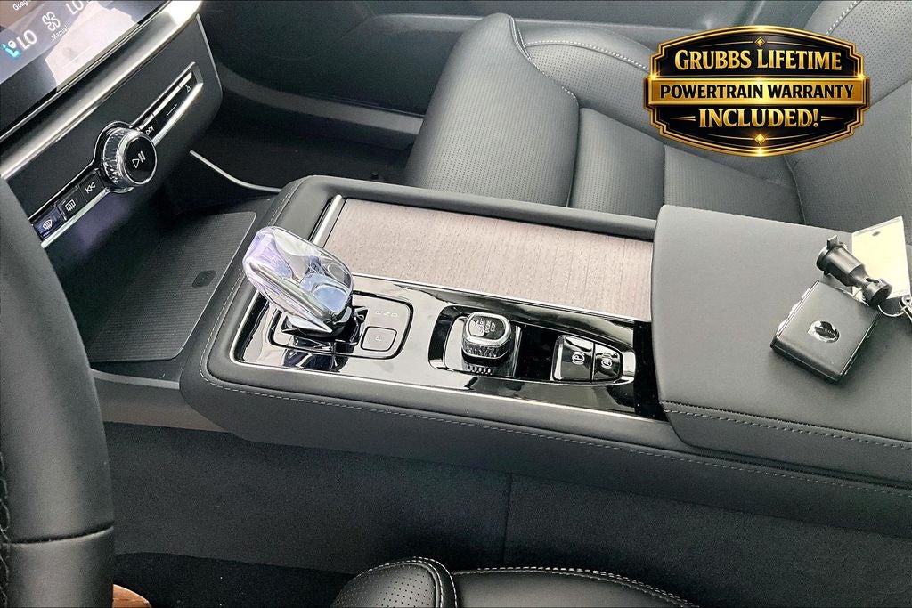 2026 Volvo XC90 B6 Ultra