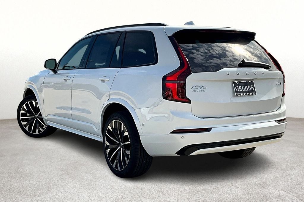 2026 Volvo XC90 B6 Ultra