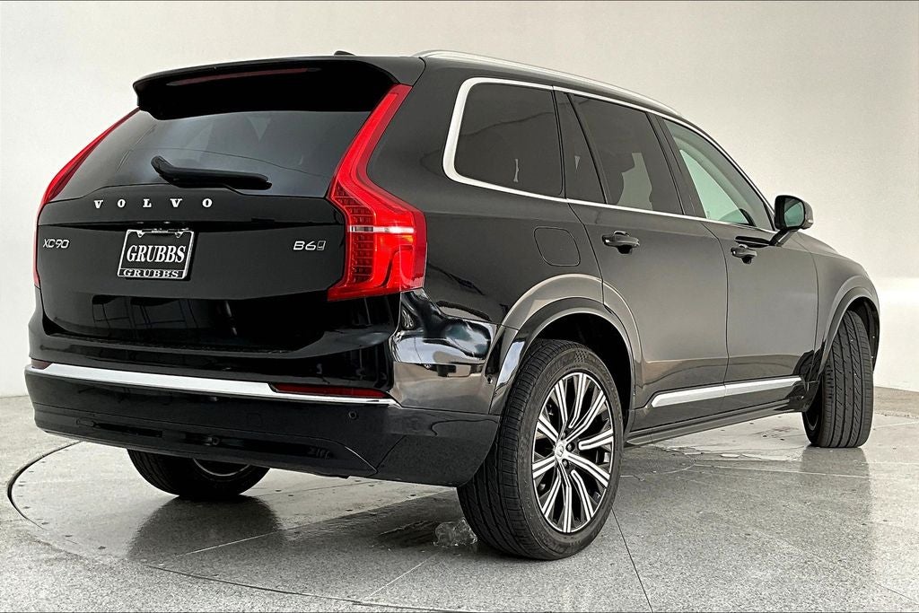 2023 Volvo XC90 B6 Plus 7-Seater