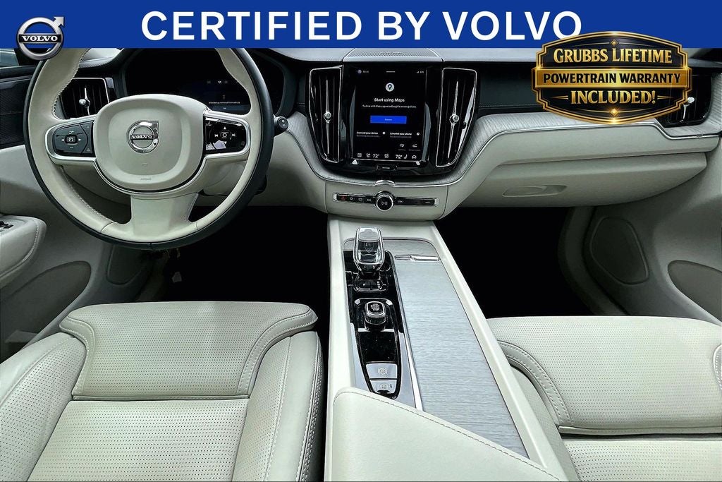 2023 Volvo XC60 B6 Ultimate Bright Theme