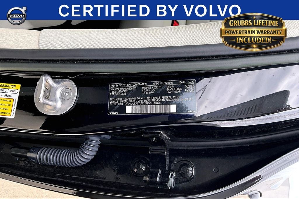 2023 Volvo XC60 B6 Ultimate Bright Theme