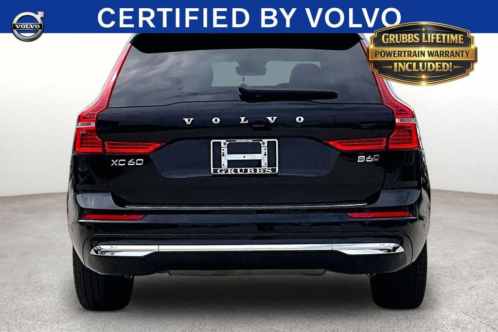 2023 Volvo XC60 B6 Ultimate Bright Theme