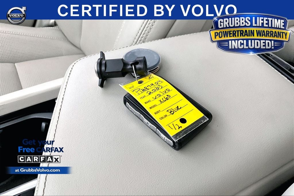 2023 Volvo XC60 B6 Ultimate Bright Theme