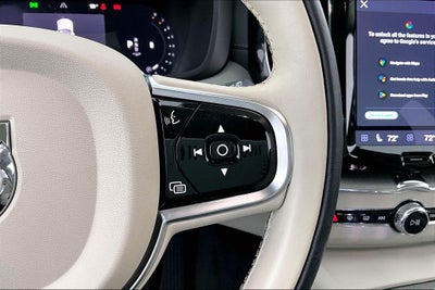 2023 Volvo XC60 B6 Ultimate Bright Theme