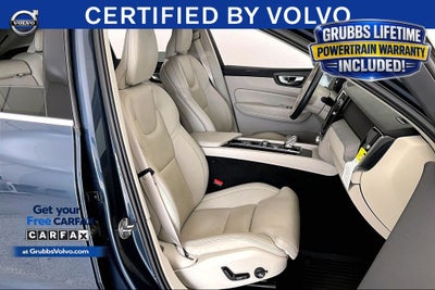 2023 Volvo XC60 B6 Ultimate Bright Theme
