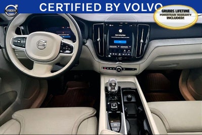 2023 Volvo XC60 B6 Ultimate Dark Theme