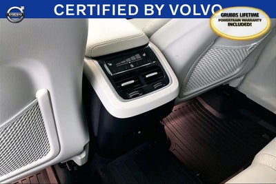 2023 Volvo XC60 B6 Ultimate Dark Theme