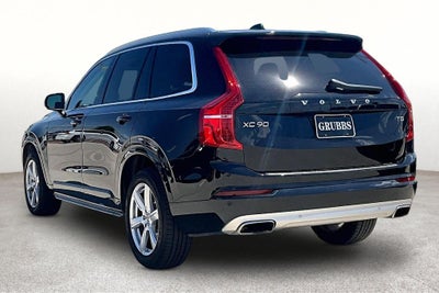 2021 Volvo XC90 T5 Momentum