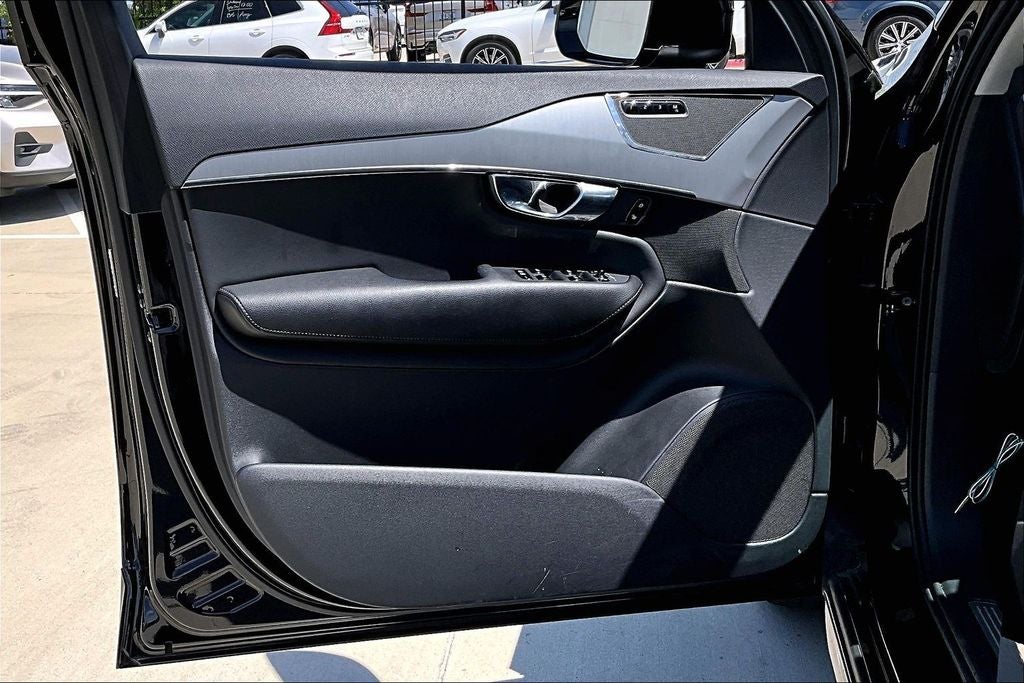 2021 Volvo XC90 T5 Momentum