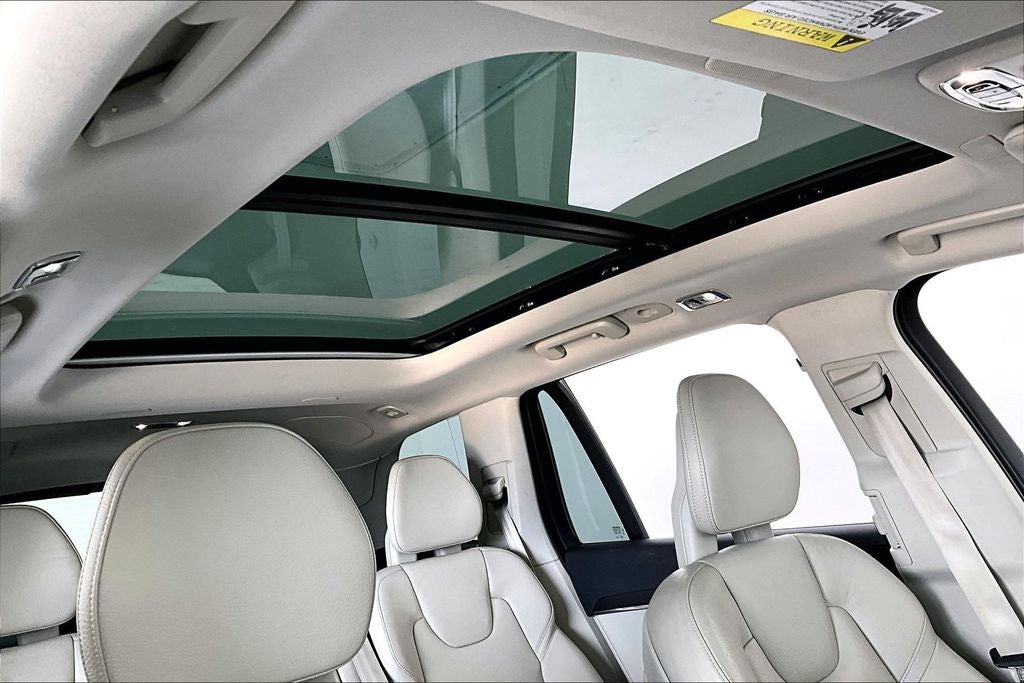 2020 Volvo XC90 T5 Momentum