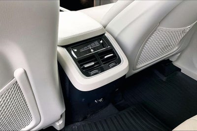 2020 Volvo XC90 T5 Momentum