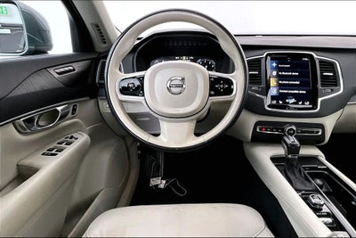 2020 Volvo XC90 T5 Momentum