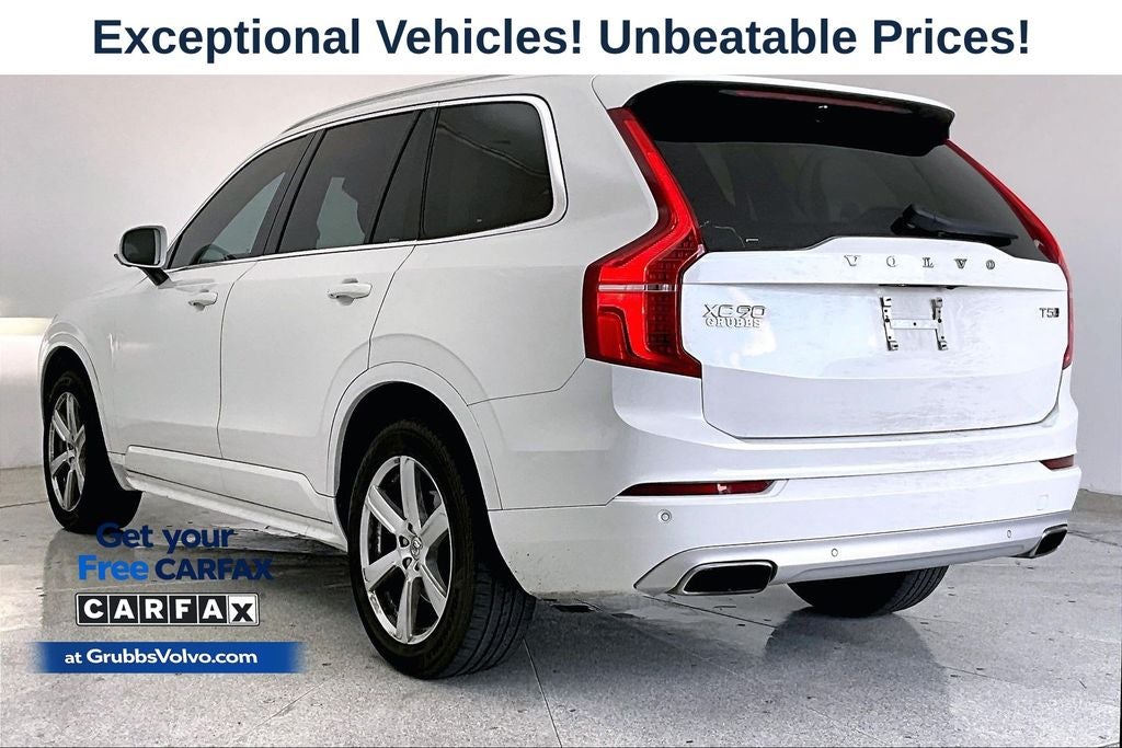 2021 Volvo XC90 T5 Momentum