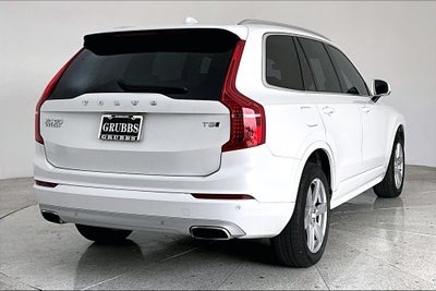 2021 Volvo XC90 T5 Momentum