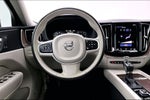 2021 Volvo XC60 T5 Momentum