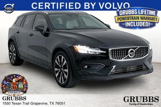 2022 Volvo V60 Cross Country T5