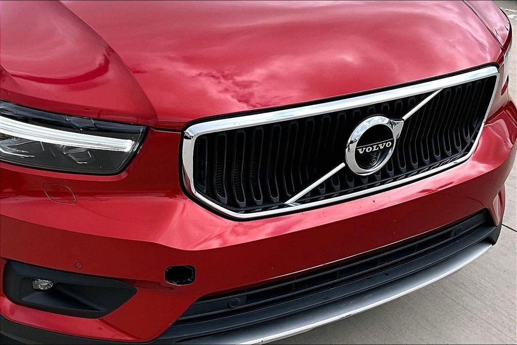 2019 Volvo XC40 Momentum