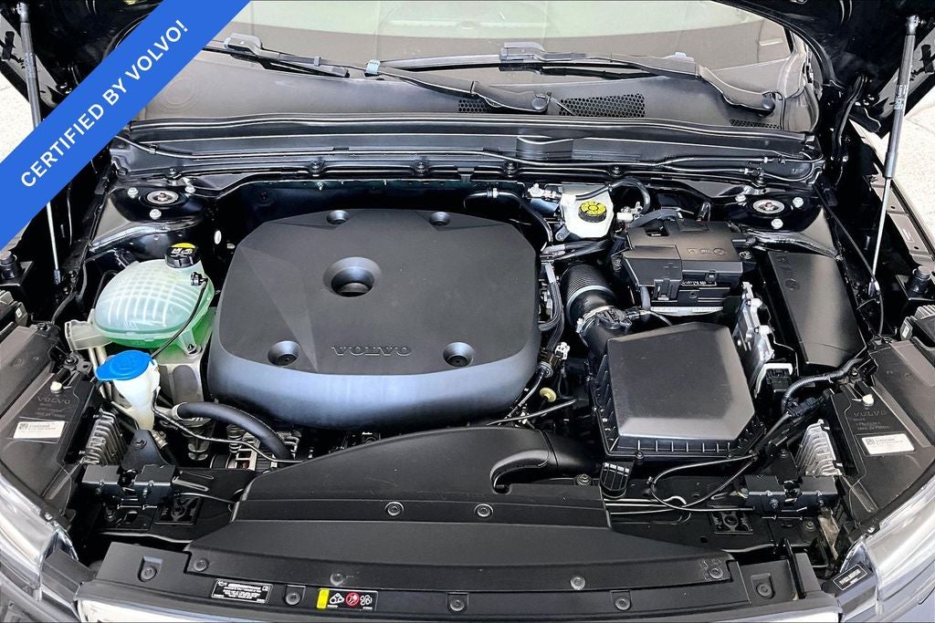 2022 Volvo XC40 T5 Inscription